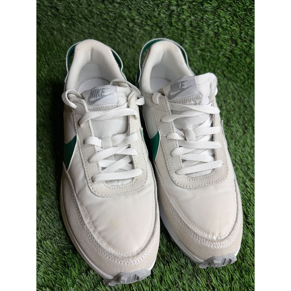Nike Waffle Debut Womens White Sail Green Retro Run Shoes FQ8890-100 Size 10.5 - Picture 3 of 9